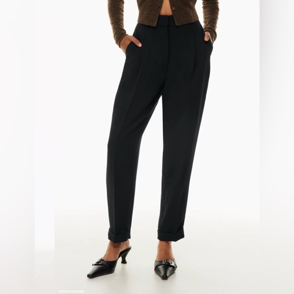 NWT Aritzia Wilfred Dashwood Pant - Black Crepette High-waisted pleated trousers - Picture 5 of 16